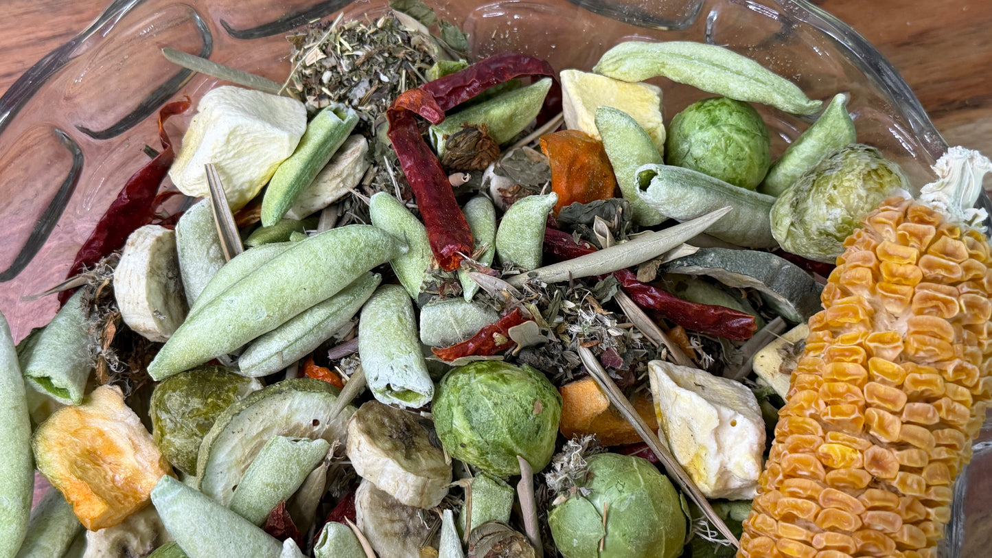 “Runzas organic bird food for parrots and small birds”