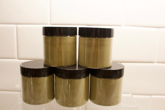 Organic Greens for Parrots and Birds Green Powder for Bird Parrot Chop