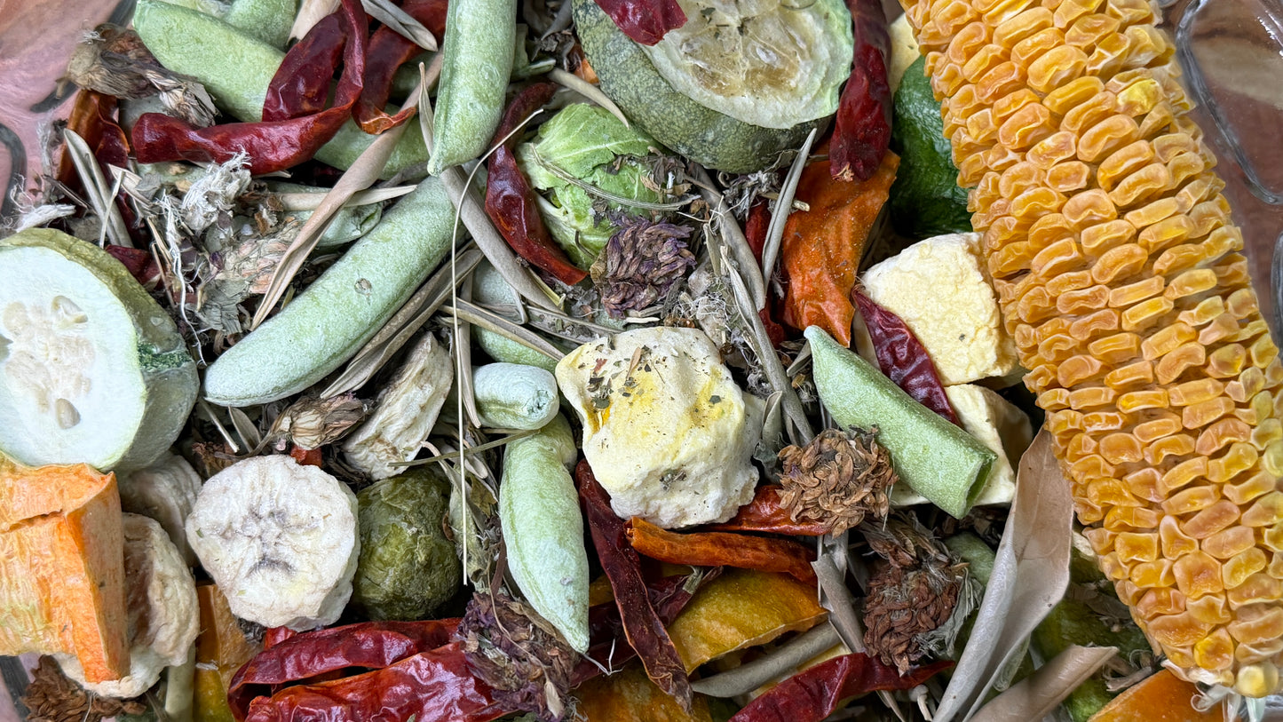 “Runzas organic bird food for parrots and small birds”